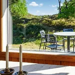 Hébergement de vacances 3 Bedroom Cozy In Nexo Vester Somarken