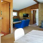 3 Bedroom Cozy In Nexo Hébergement de vacances