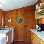 3 Bedroom Cozy In Nexo * Vester Somarken