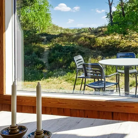 Vakantiehuis 3 Bedroom Cozy In Nexo Vester Somarken