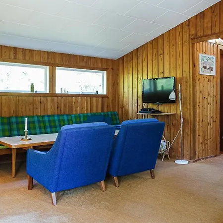 3 Bedroom Cozy In Nexo * Vester Somarken