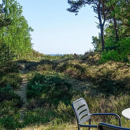 3 Bedroom Cozy In Nexo Vakantiehuis